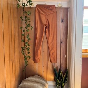 🏋️♀️ leggings bio: I’ll make your butt look good if we go get this bread 😎